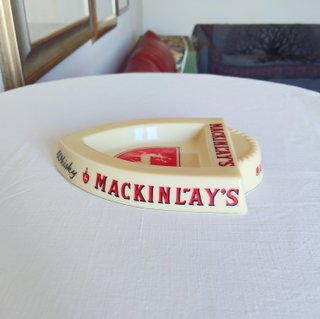 Mackinlay's Scotch Whisky posacenere vintage 70s