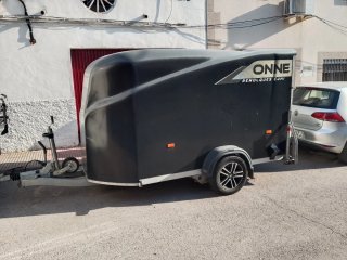Remolque CUNI ONNE Fibra Cerrado Alta Gama