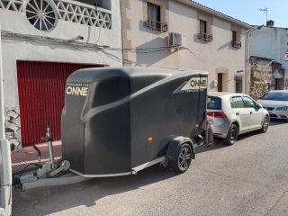 Remolque CUNI ONNE Fibra Cerrado Alta Gama