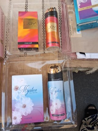 Profumi arabi Kyra e Qaas