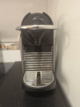 Cafetera Nespresso Krups Pixie Negra