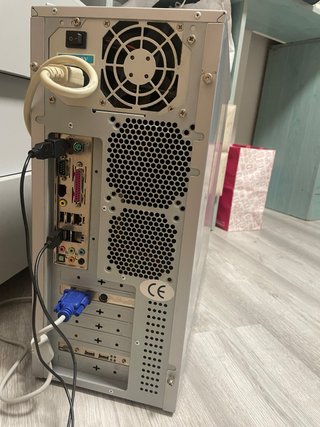 Ordenador MSI Antiguo AMD