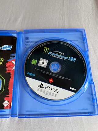 Monster Energy Supercross 25 PS5 Day One Edition