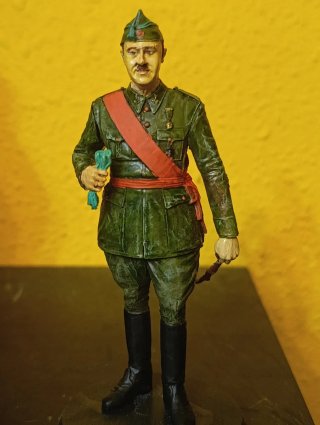 Figura Resina Franco 120mm