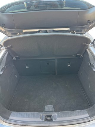Infiniti Q30 2017