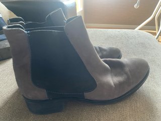Botines Libertae grises