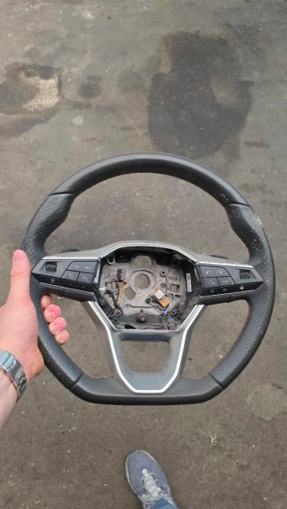 Volante Seat Arona FR