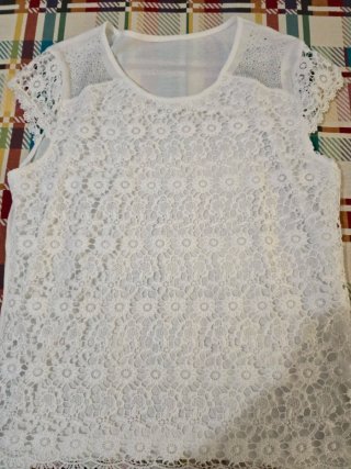 Camiseta blanca encaje mujer