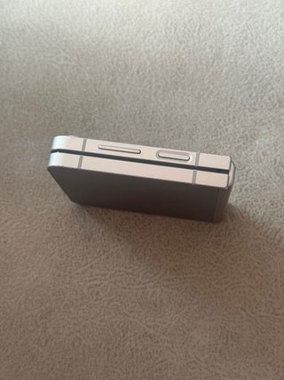 Samsung Galaxy Z Flip 6 - Para Piezas