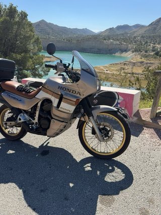 Honda Transalp 600V Beige/Marrón 1987
