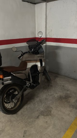 Honda Transalp 600V Beige/Marrón 1987