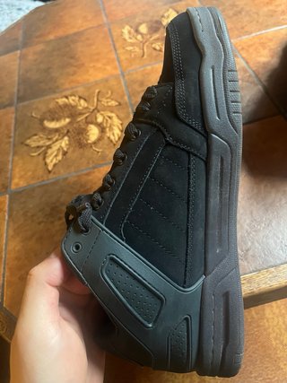 Zapatillas Globe Tilt Negras