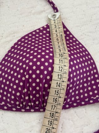 Top bikini viola pois imbottito triangolo