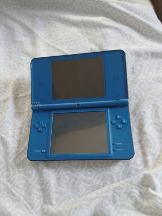 Nintendo DSi XL Azul + Mario Kart DS