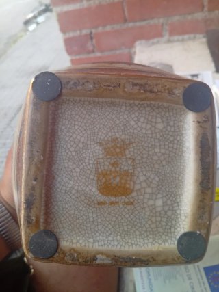 Jarrón antiguo decorado