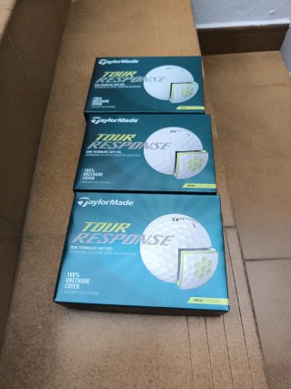 Bolas de Golf TaylorMade Tour Response