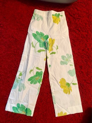 Nuovo set Zara per bambina floreale