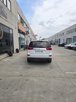 Peugeot 4007 2.2hdi  7pl