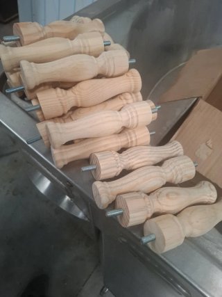 Mangos para asadores de madera tratada
