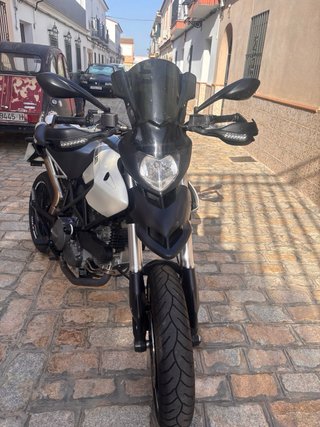 Ducati HyperMotard 796 año 2013
