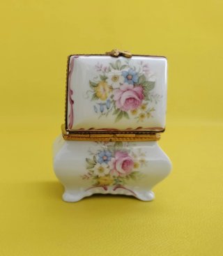 Caja joyero porcelana flores multicolor