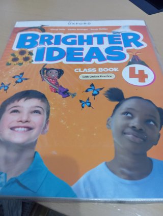 Vendo libro escolar de inglés de 4° de primaria