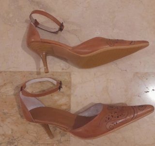 Zapatos de Salón de piel  Talla 38...NO ENVÍO