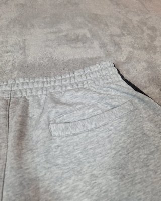 Pantalón Corto Deportivo Umbro Gris