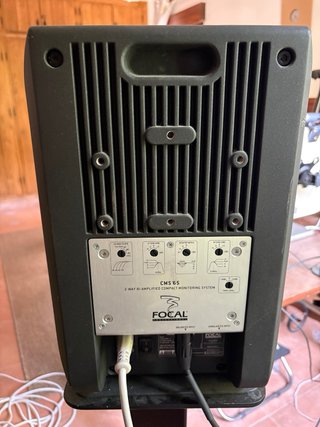 Monitor de estudio Focal CMS-65