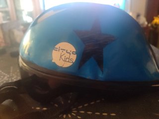 Casco infantil azul Step 51