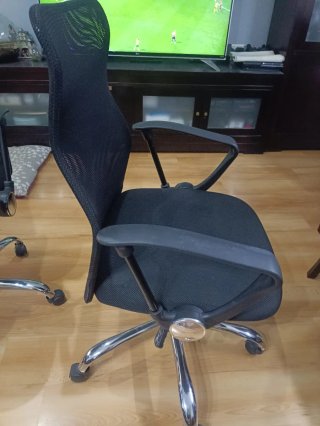 Sillas de oficina negras (2 unidades)