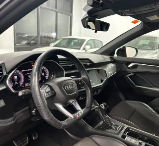 Audi Q3 2021
