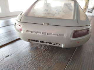 Coche de juguete Porsche 928