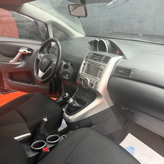 Toyota Verso 2012