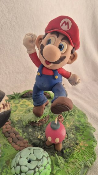 Pack Super Mario: Gioco originale Wii + figura
