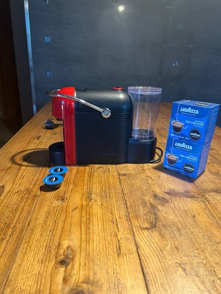 Cafetera Lavazza A Modo Mio Roja