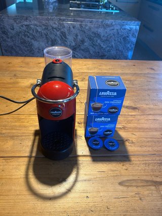 Cafetera Lavazza A Modo Mio Roja