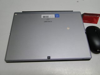 Tablet CHUWI  con Ratón y Teclado (181942)