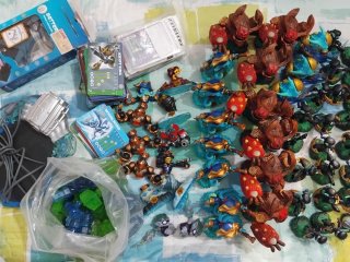 Skylanders Trap Team PS4 + Enigma + Figuras