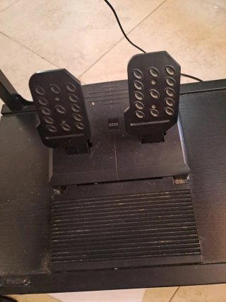 Volante Logitech para PS4