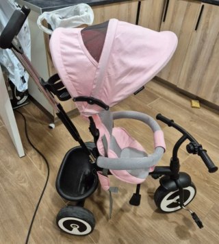 Triciclo para bebé color rosa