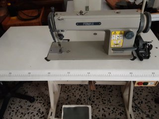 Máquina de coser FOMAX