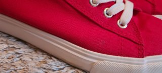 Zapatillas rojas de lona Tino González talla 41