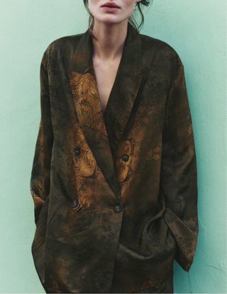 Traje Zara Chaqueta y Pantalón Estampado
