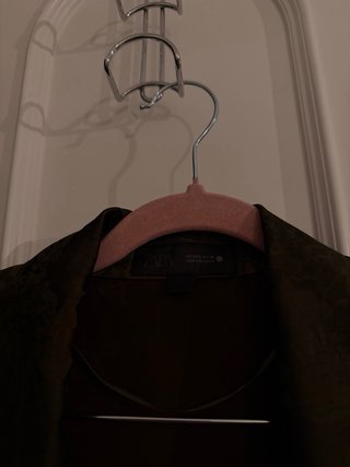 Traje Zara Chaqueta y Pantalón Estampado