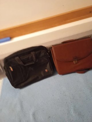Maletines para portátil (negro y marrón)