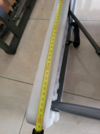 Mesa plegable blanca