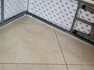 Mesa plegable blanca