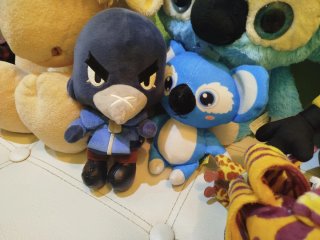 Lote 12 peluches variados cine y fantasia