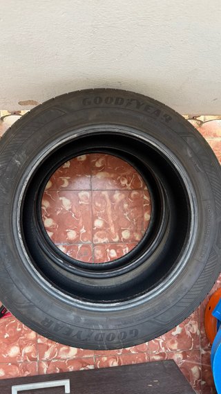 2 Neumáticos de coche
